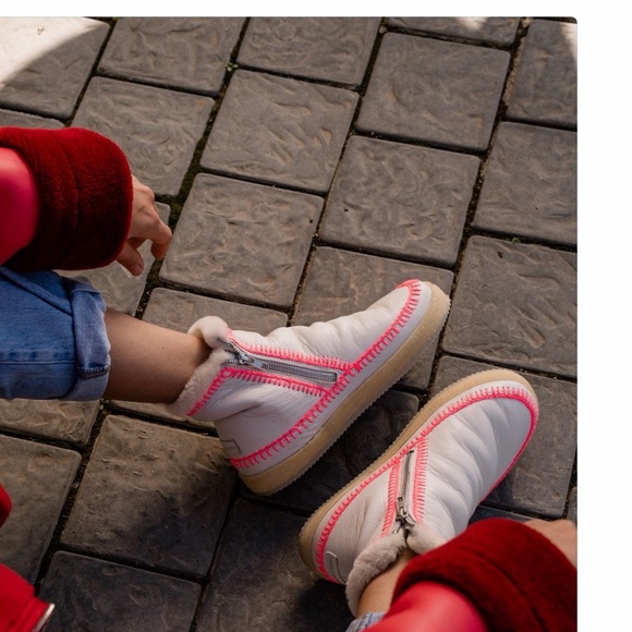 Free people NWT Laidback London Setsu Crochet Side Zip Ankle Boot White Warmlove - Picture 9 of 12